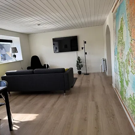 Stor Taet Pa Saltum Appartement Brønderslev