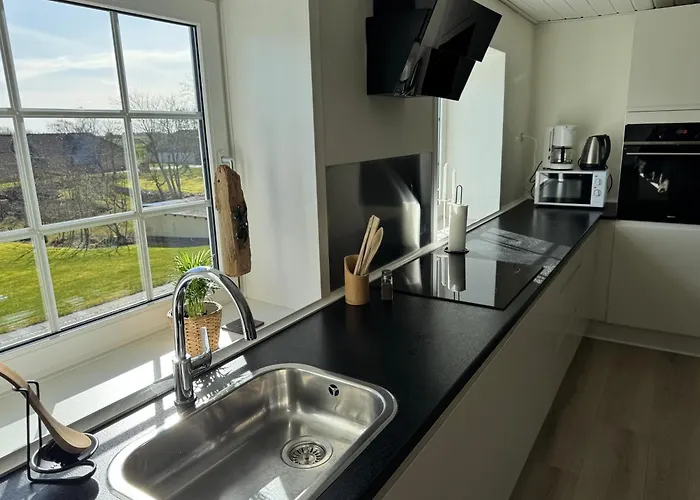 Stor Taet Pa Saltum Apartment Brønderslev